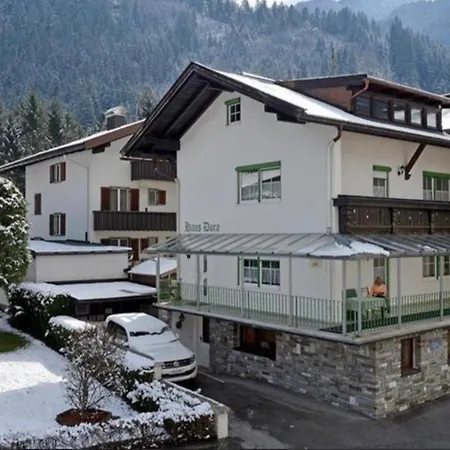 Haus Dora 3 Ahorn Appartement Mayrhofen
