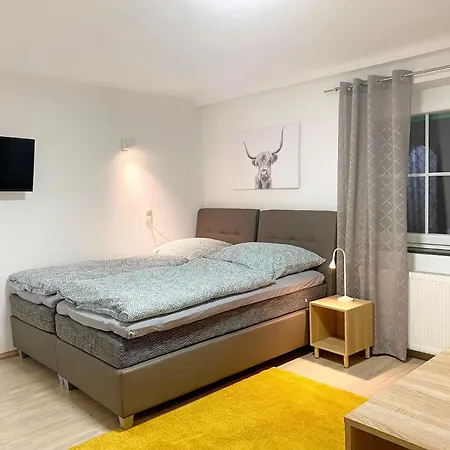 Haus Dora 3 Ahorn *